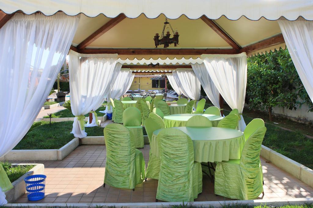Venus Park Hotel Castel Volturno Exterior foto