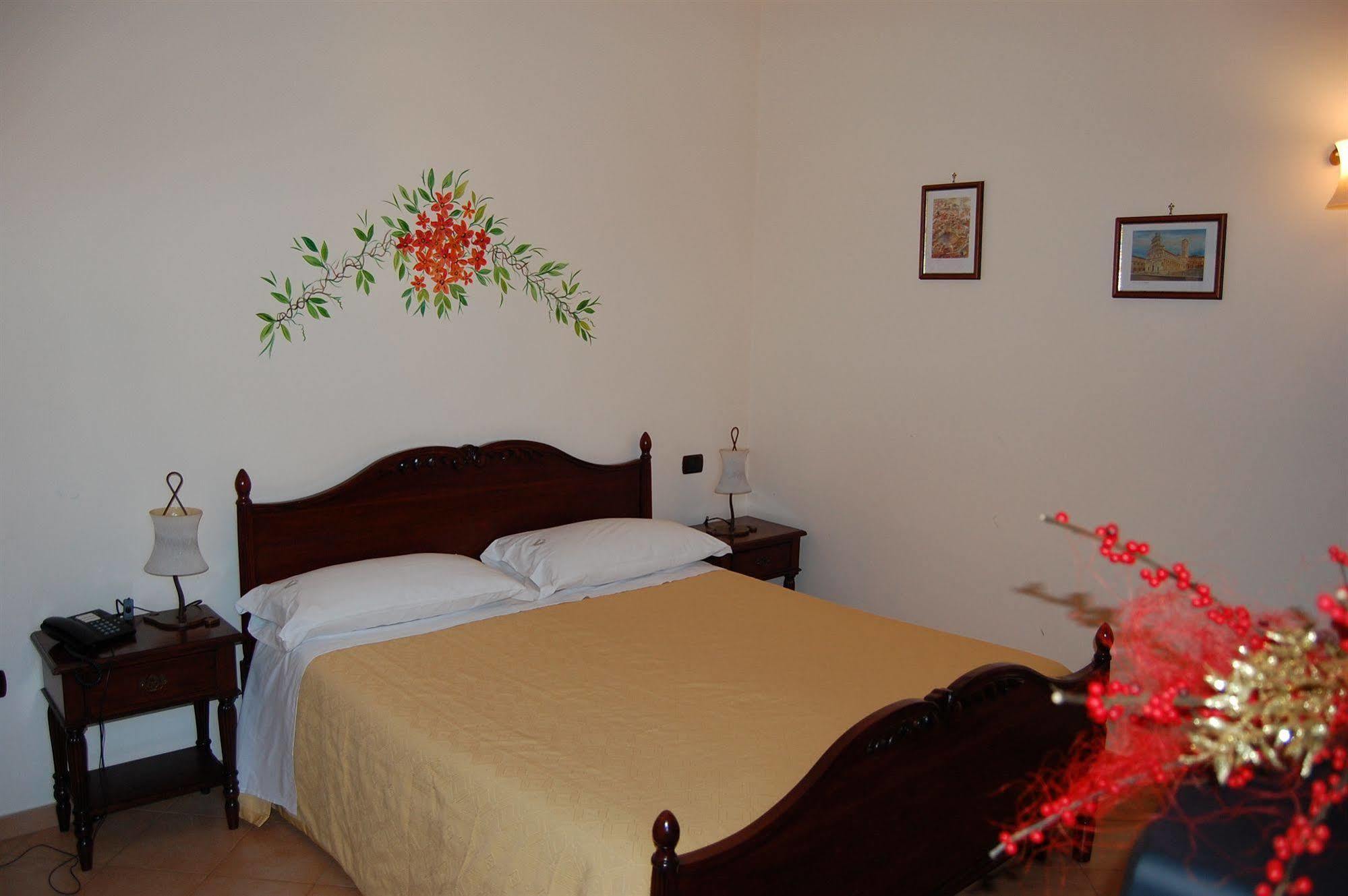Venus Park Hotel Castel Volturno Exterior foto